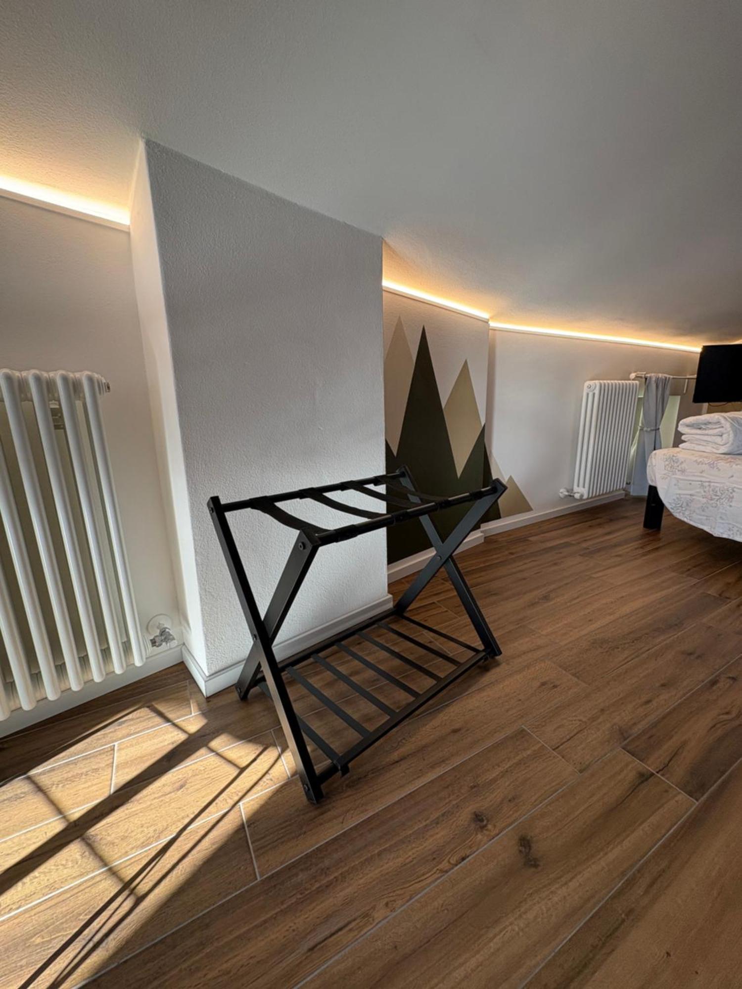 Casa Pitem Bed & Breakfast Torbole Sul Garda Ruang foto