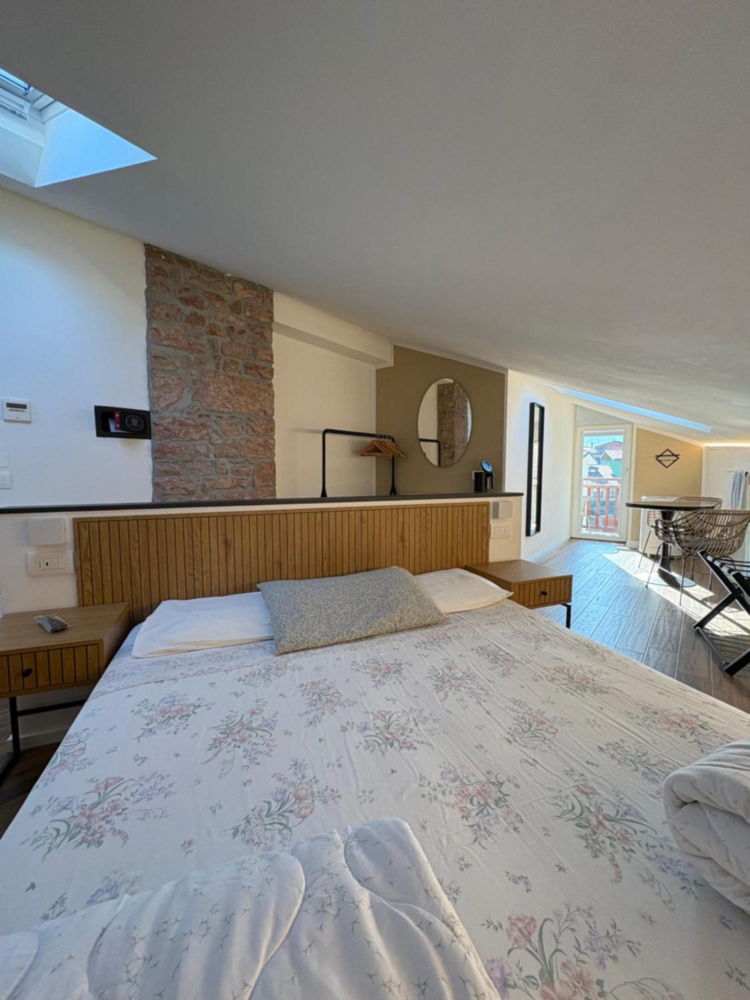 Casa Pitem Bed & Breakfast Torbole Sul Garda Bagian luar foto