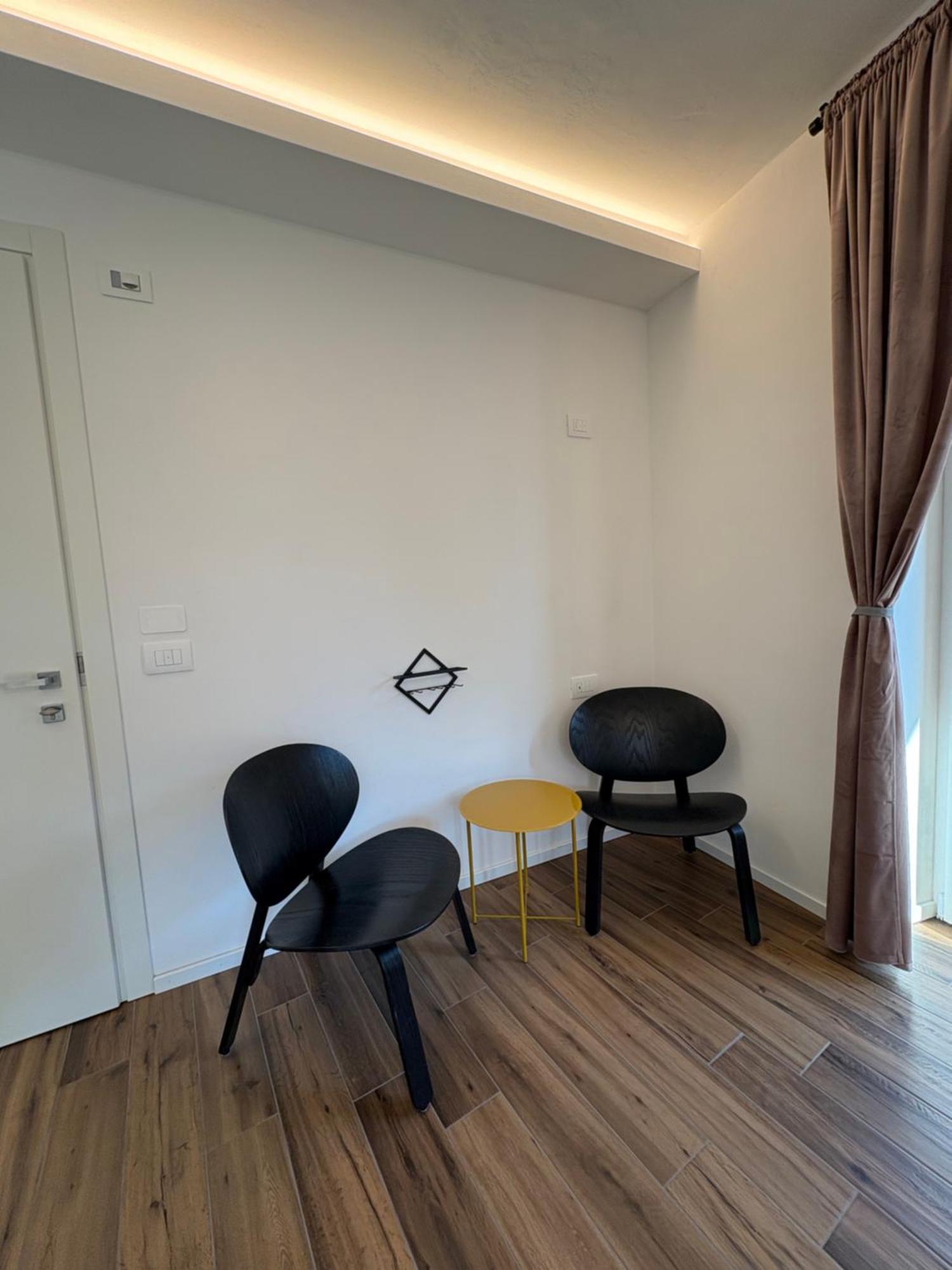 Casa Pitem Bed & Breakfast Torbole Sul Garda Ruang foto