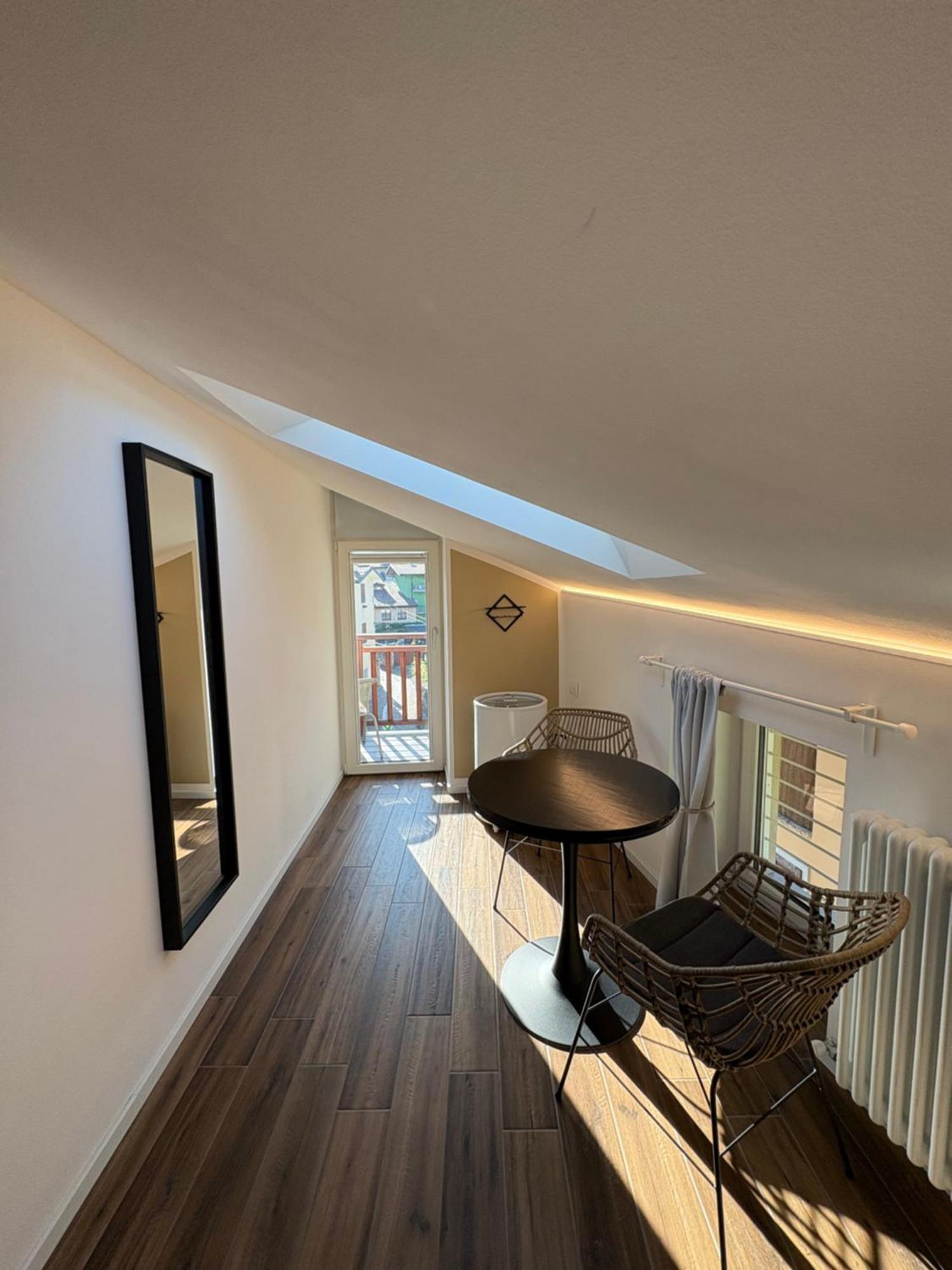 Casa Pitem Bed & Breakfast Torbole Sul Garda Ruang foto