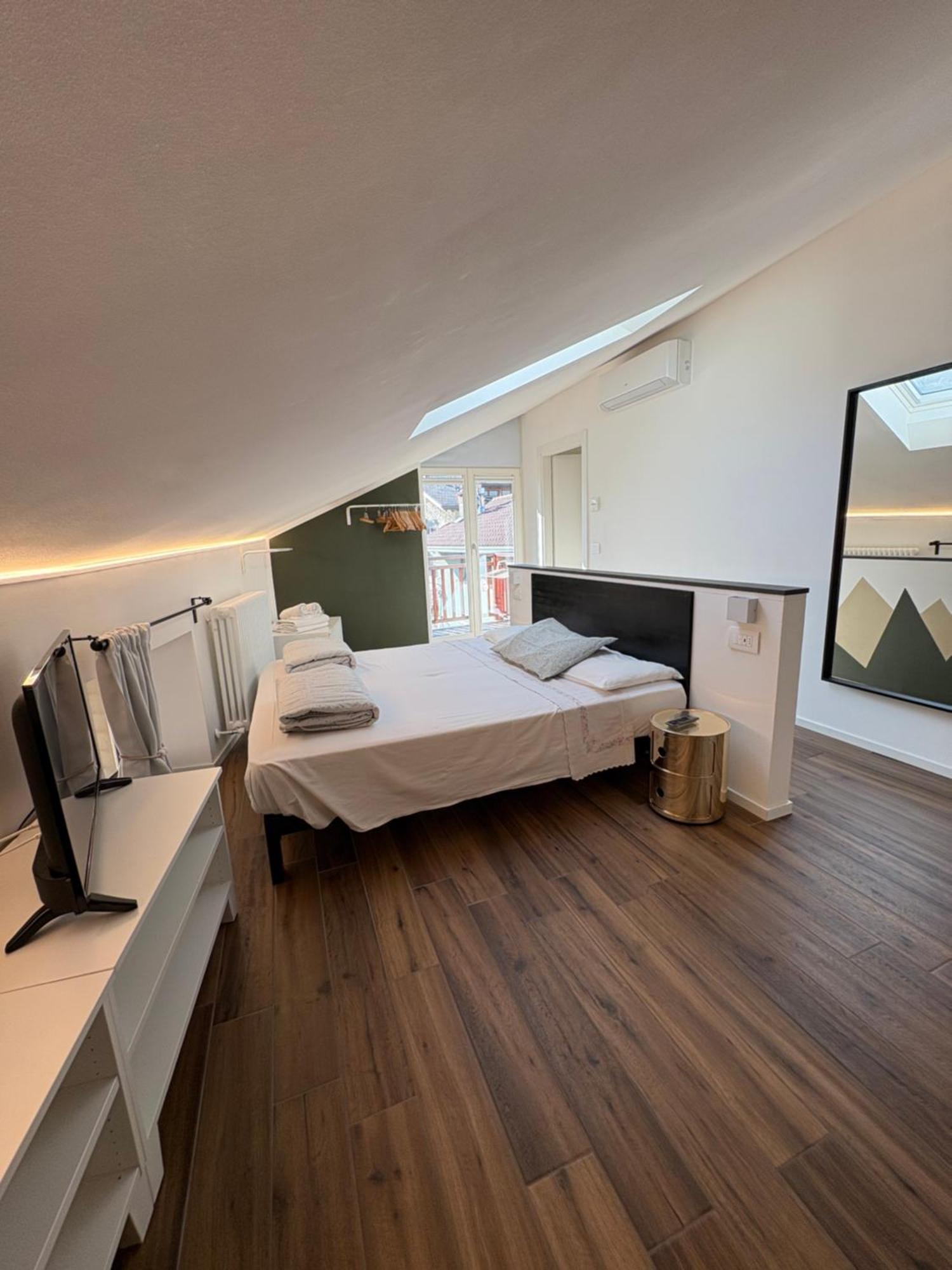 Casa Pitem Bed & Breakfast Torbole Sul Garda Bagian luar foto
